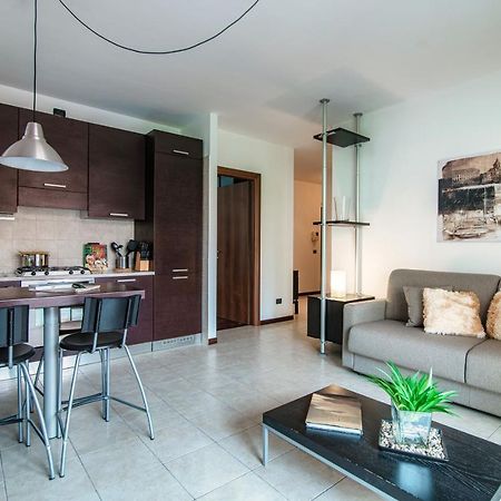 Joivy Splendid Flat W Terrace Near Lake Como Bagian luar foto