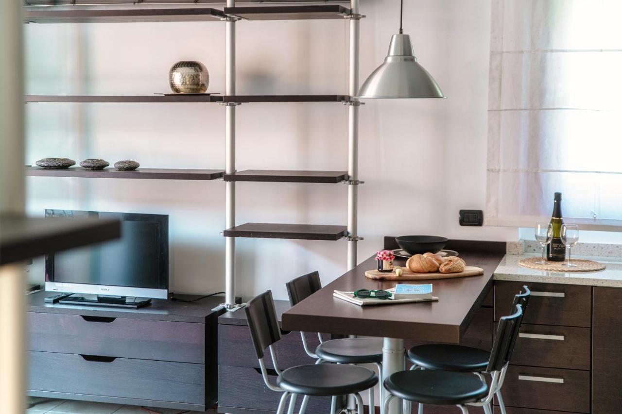 Joivy Splendid Flat W Terrace Near Lake Como Bagian luar foto